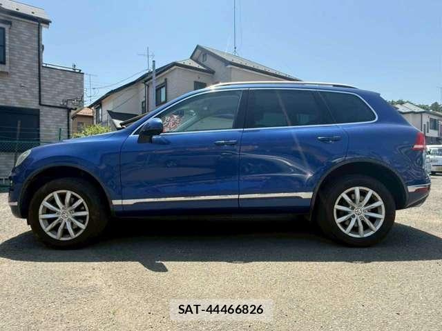 VolksWagen TOUAREG 2016-07 8812795-10