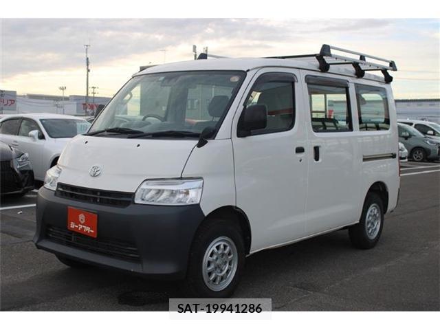 Toyota TOWNACE VAN 2021-04 8815778-12
