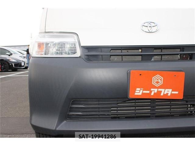 Toyota TOWNACE VAN 2021-04 8815778-15