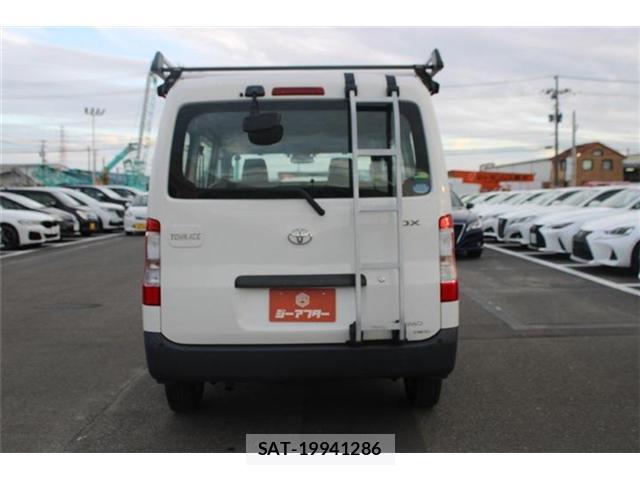 Toyota TOWNACE VAN 2021-04 8815778-9