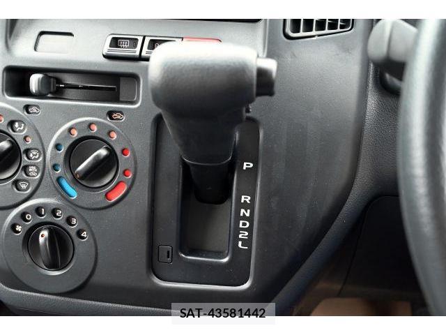 Toyota TOWNACE VAN 2026-07 8816059-18