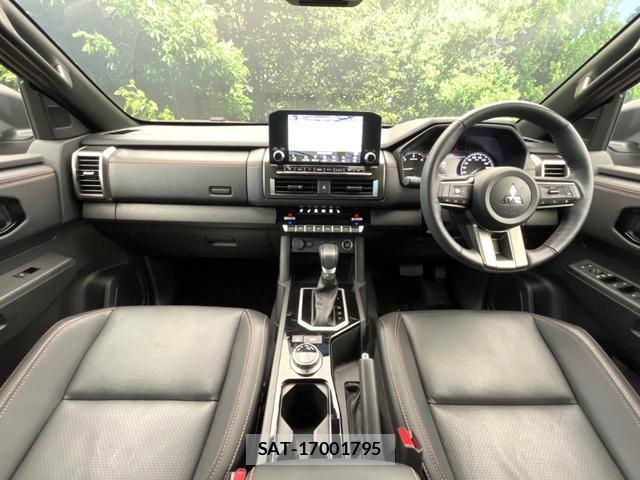 Mitsubishi TRITON 2025-03 8813706-1