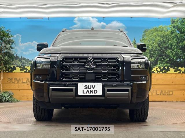 Mitsubishi TRITON 2025-03 8813706-13