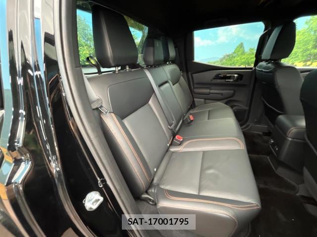Mitsubishi TRITON 2025-03 8813706-8