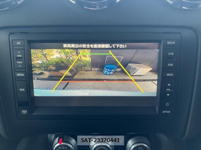 Audi TT 2012-01 8813292-10