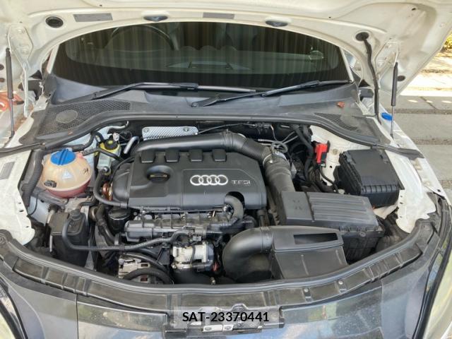 Audi TT 2012-01 8813292-17