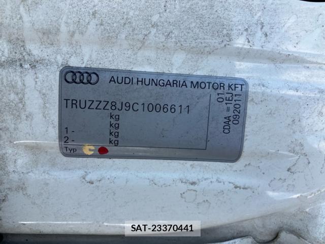 Audi TT 2012-01 8813292-18