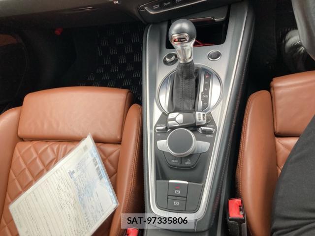 Audi TT 2017-07 8813453-15
