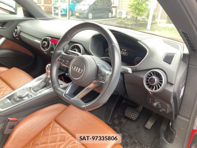 Audi TT 2017-07 8813453-5