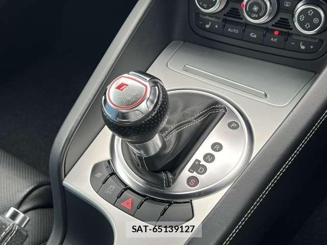 Audi TT 2013-04 8816235-10