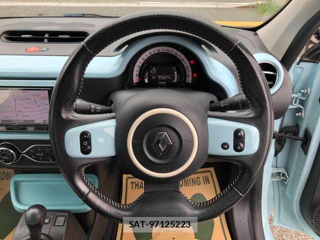 Renault TWINGO 2018-02 8813346-3