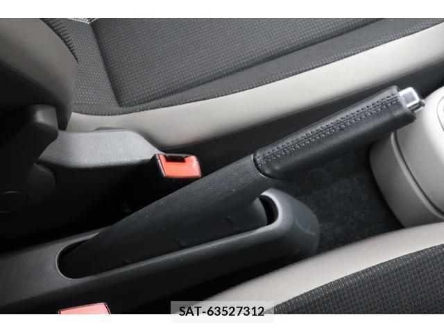 VolksWagen UP! 2018-09 8812100-9