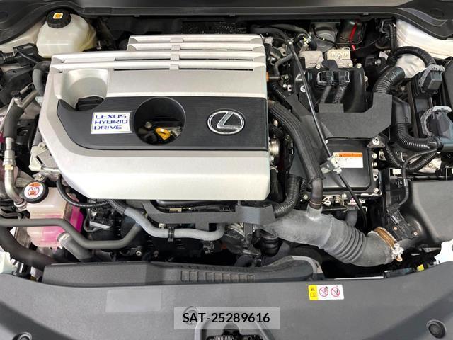 Lexus UX 2020-12 8814149-17