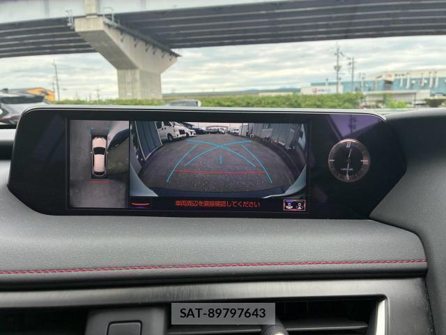 Lexus UX 2019-02 8814663-5