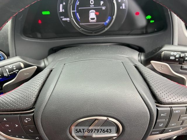 Lexus UX 2019-02 8814663-6