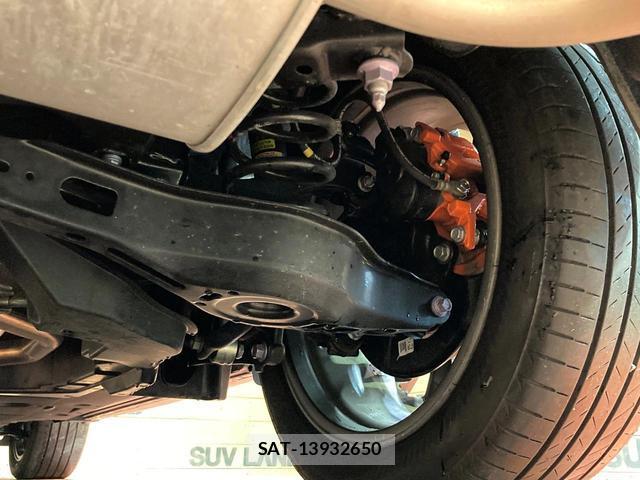 Lexus UX 2023-05 8815907-19