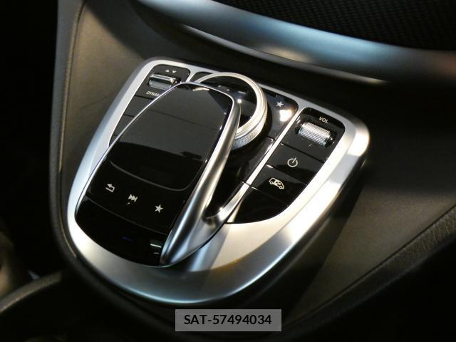 Mercedes Benz V-CLASS 2020-03 8813909-13