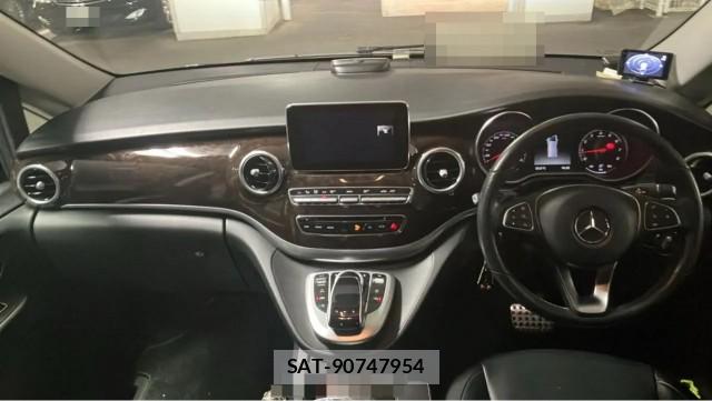 Mercedes Benz V-CLASS 2019-02 8815542-2