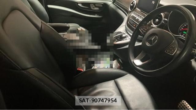 Mercedes Benz V-CLASS 2019-02 8815542-5
