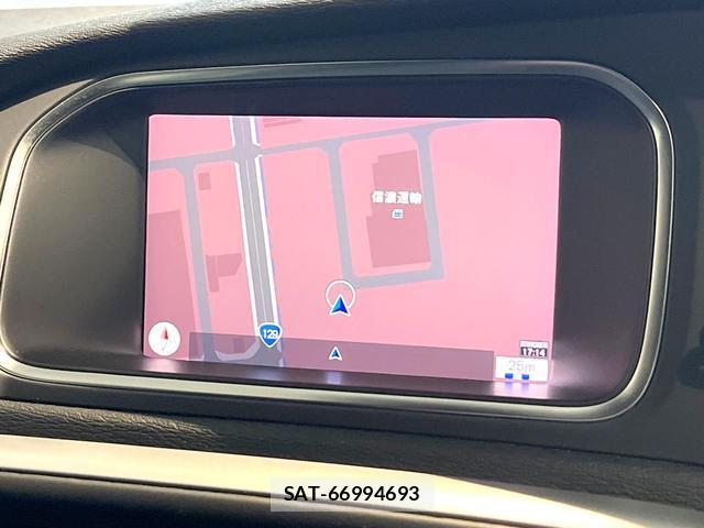 Volvo V40 2019-10 8814355-5