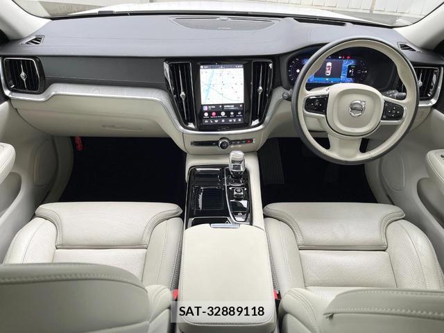 Volvo V60 2024-09 8812155-1