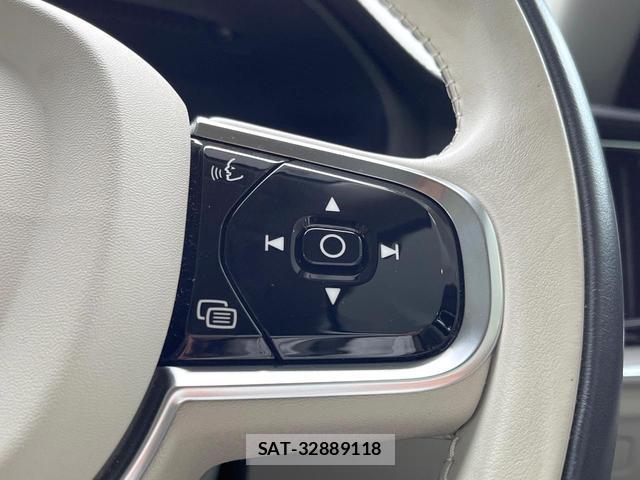 Volvo V60 2024-09 8812155-13
