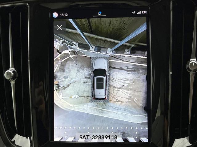 Volvo V60 2024-09 8812155-7