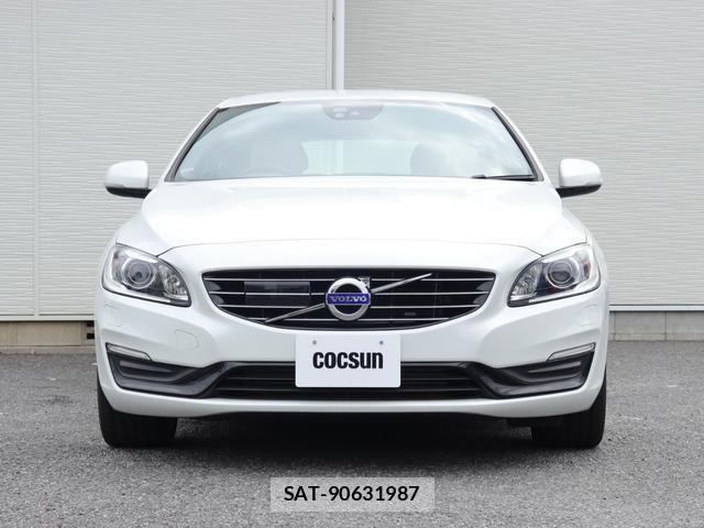 Volvo V60 2017-03 8812164-4