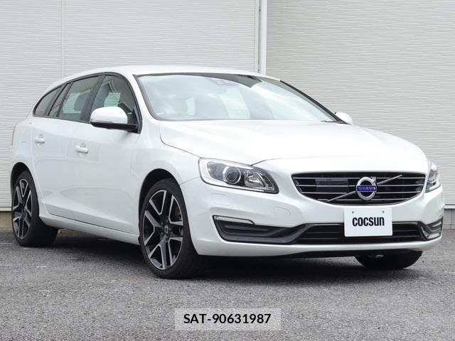 Volvo V60 2017-03 8812164-5