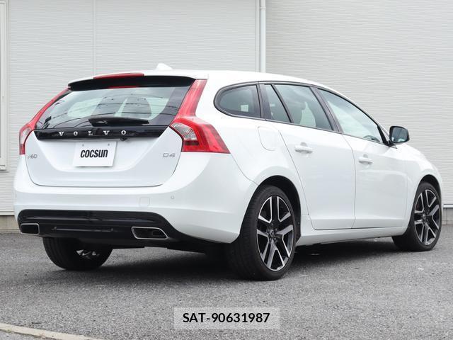 Volvo V60 2017-03 8812164-7