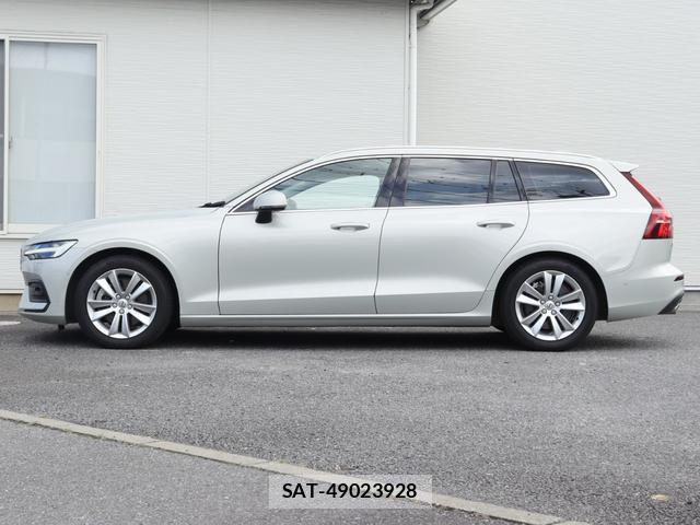 Volvo V60 2019-08 8812165-10
