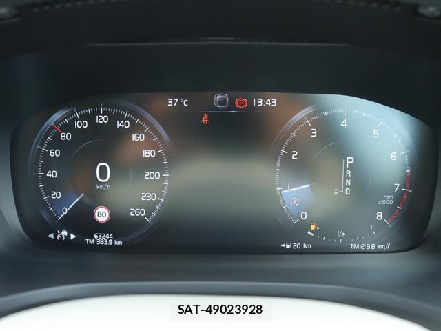 Volvo V60 2019-08 8812165-12