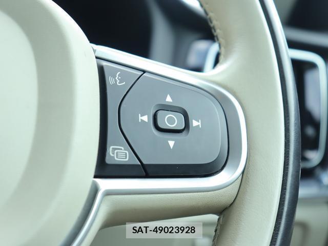 Volvo V60 2019-08 8812165-14