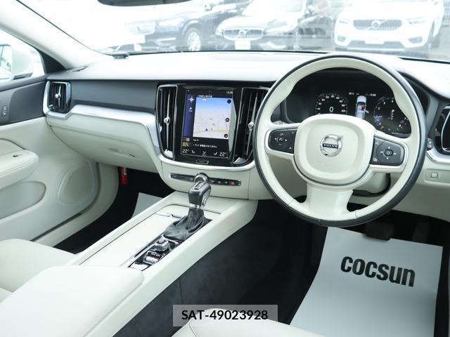 Volvo V60 2019-08 8812165-15
