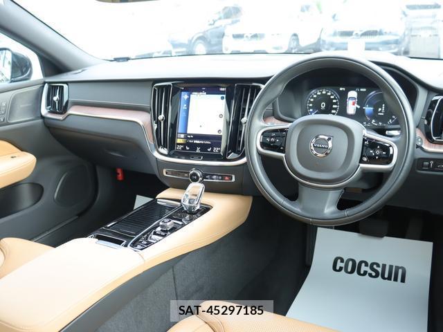 Volvo V60 2021-04 8812169-15