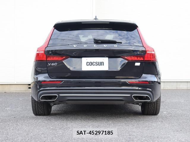 Volvo V60 2021-04 8812169-8