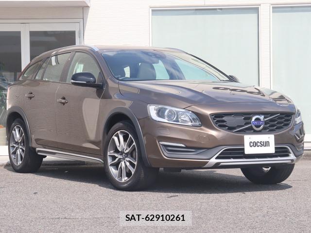 Volvo V60 2017-11 8813014-5