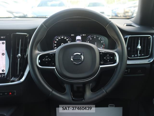 Volvo V60 2021-07 8813015-11