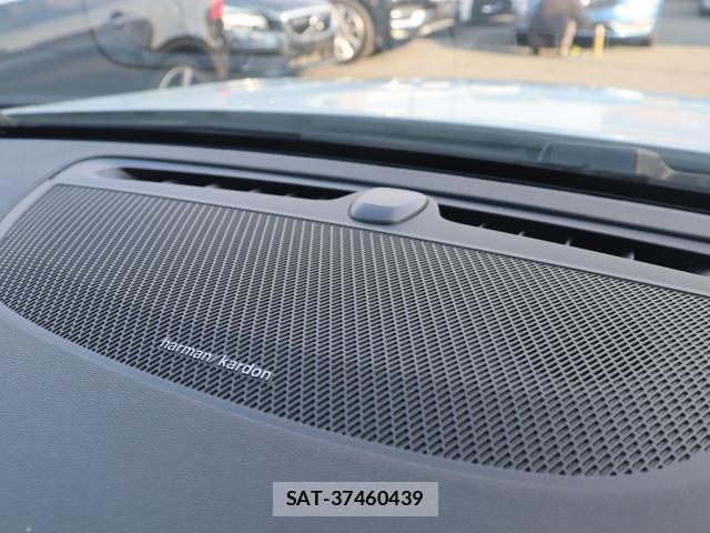 Volvo V60 2021-07 8813015-17
