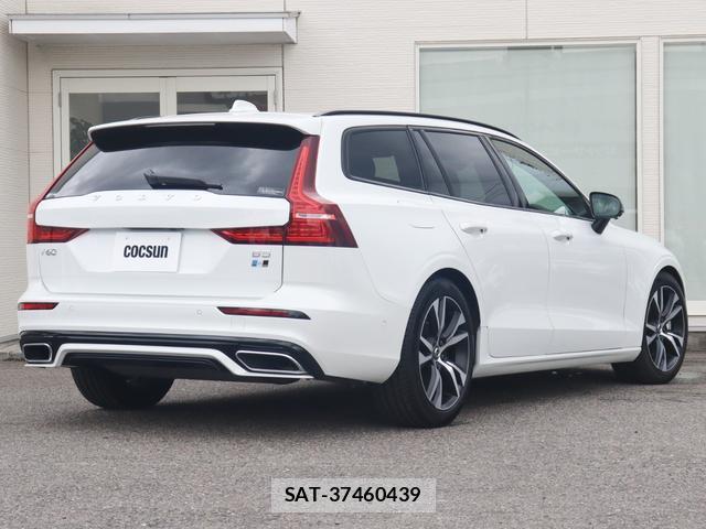Volvo V60 2021-07 8813015-7