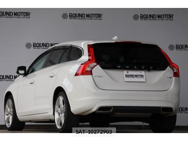 Volvo V60 2017-11 8814008-1