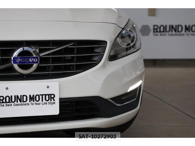 Volvo V60 2017-11 8814008-12