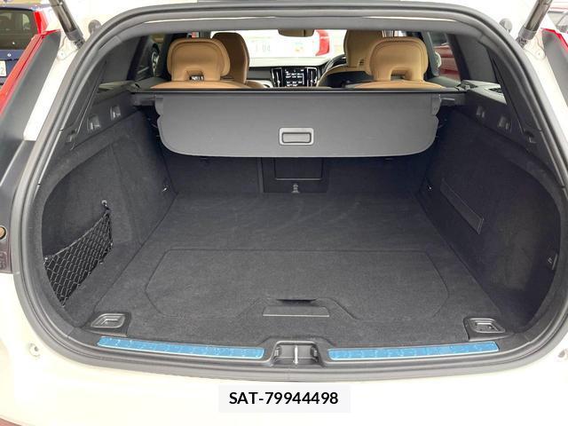 Volvo V60 2020-03 8814357-13