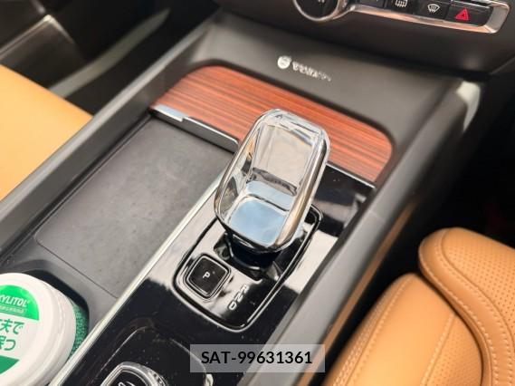 Volvo V60 2023-04 8815559-12