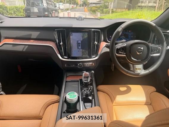 Volvo V60 2023-04 8815559-2