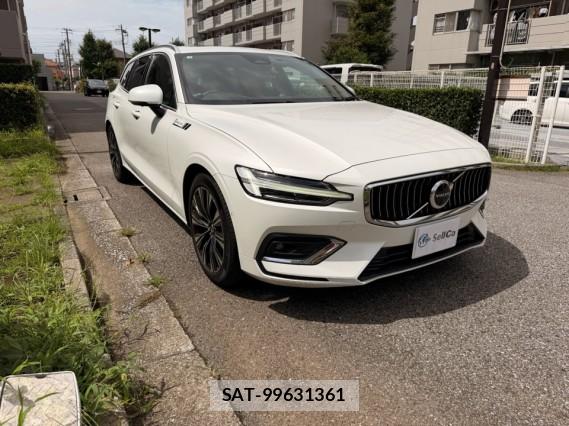 Volvo V60 2023-04 8815559-9