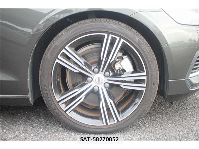 Volvo V60 2020 8815661-13