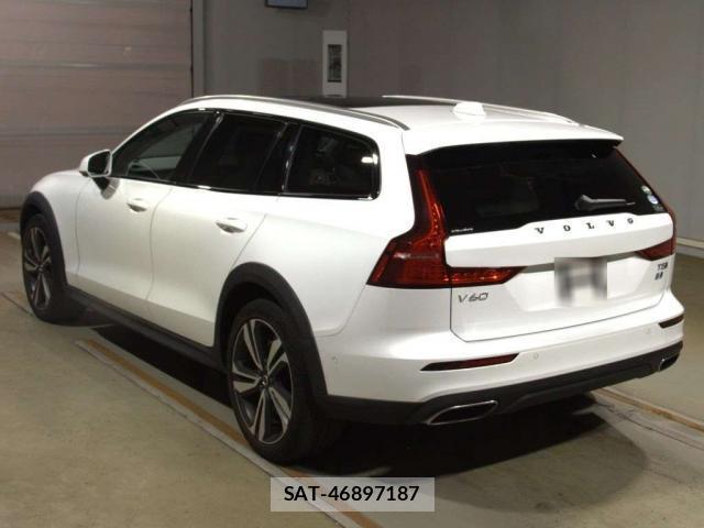 Volvo V60 2020-01 8817333-10