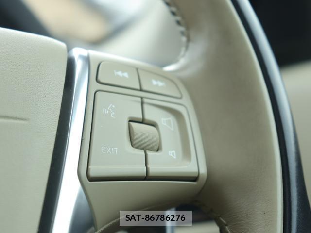 Volvo V70 2016-08 8812163-14
