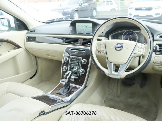 Volvo V70 2016-08 8812163-15